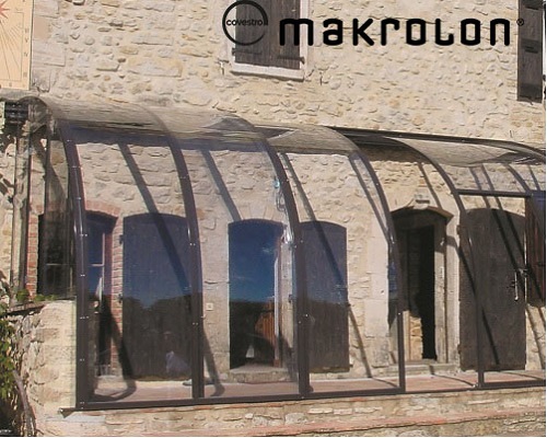 Makrolon Polycarbonate Sheet Provide Proection from UV light 