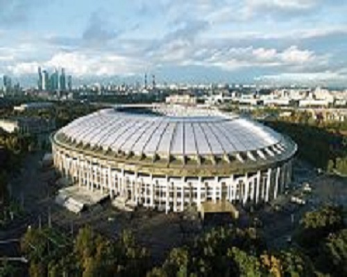 The football world as the guest in Europe's third largest stadium 